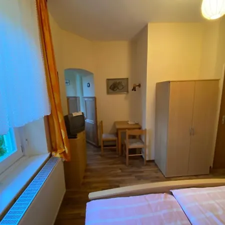 Gut Frauendorf Vendégház *